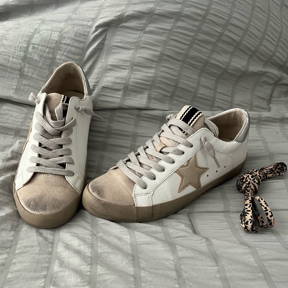 ShuShop Sneakers